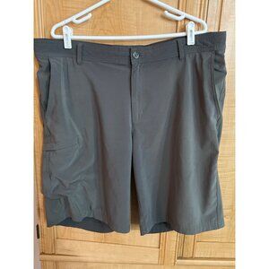 Columbia PFG Mens Regular Fit Gray Outdoor Shorts Size 40W With Pockets Polyeste